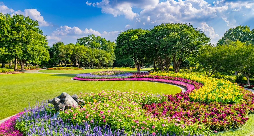 The Dallas Arboretum and Botanical Garden, United States